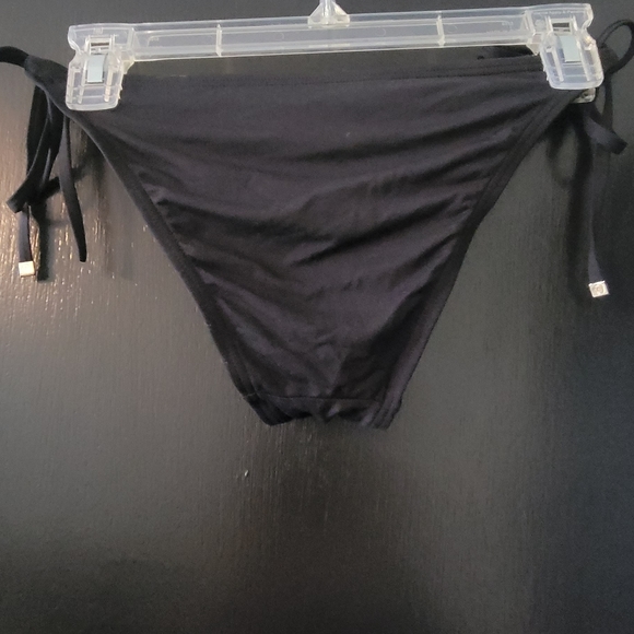 Michael Kors, Black, Swimsuit, Small Bottom and Medium Top. - Picture 2 of 9